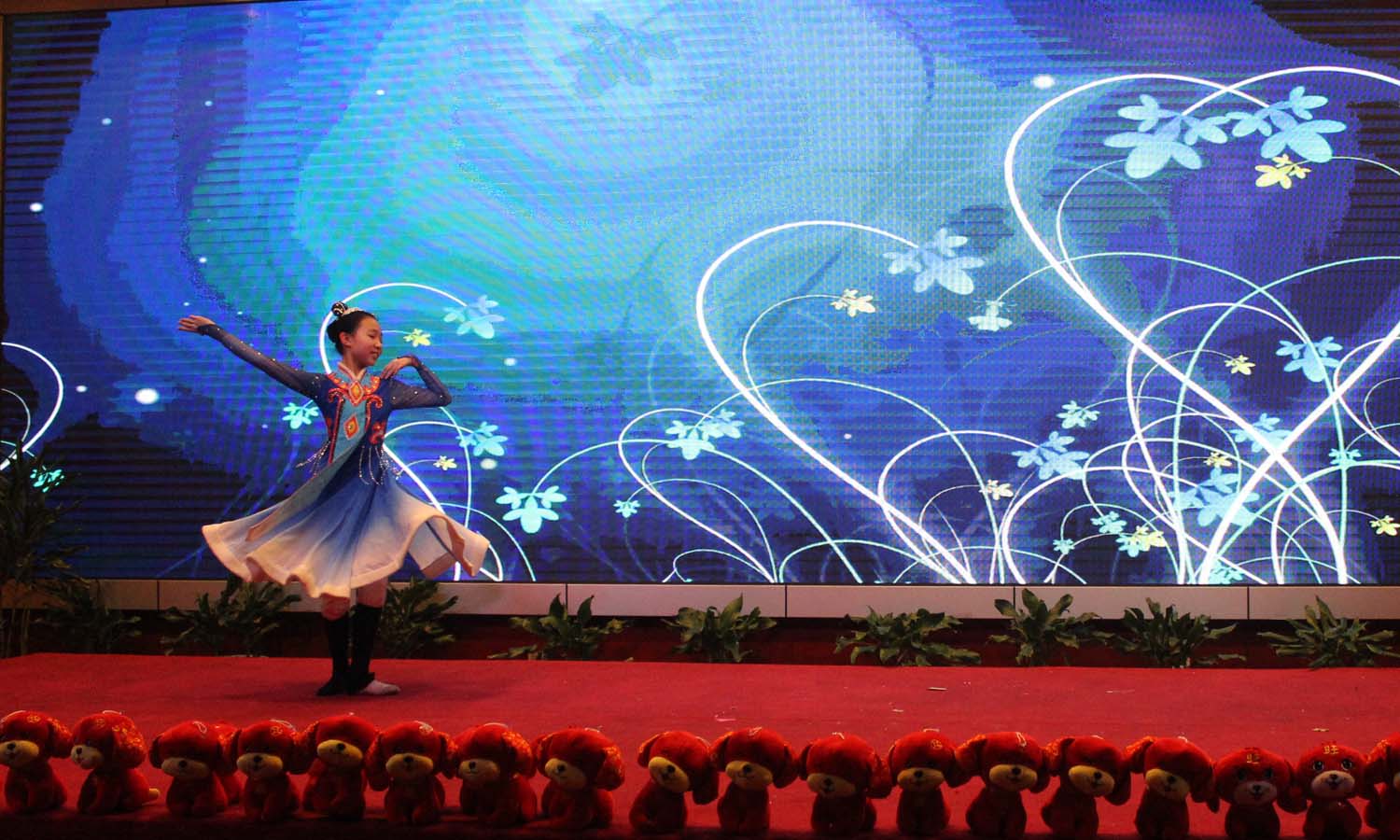 2018新年晚會(huì)13A.jpg 2018新年晚會(huì)13A.jpg